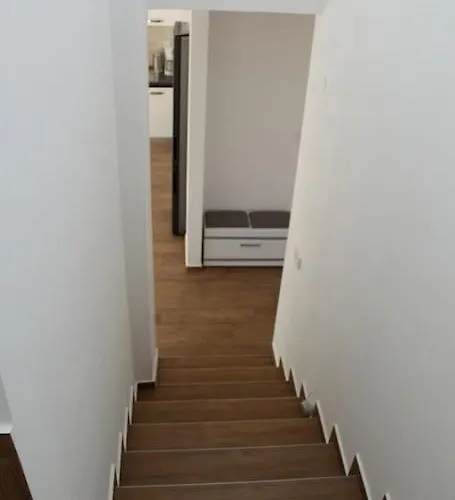 Nyaraló Karmen Brodarica